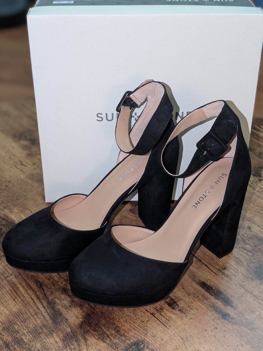 NWT Sun + Stone Black Suede Block Heel Pumps with Ankle Strap
